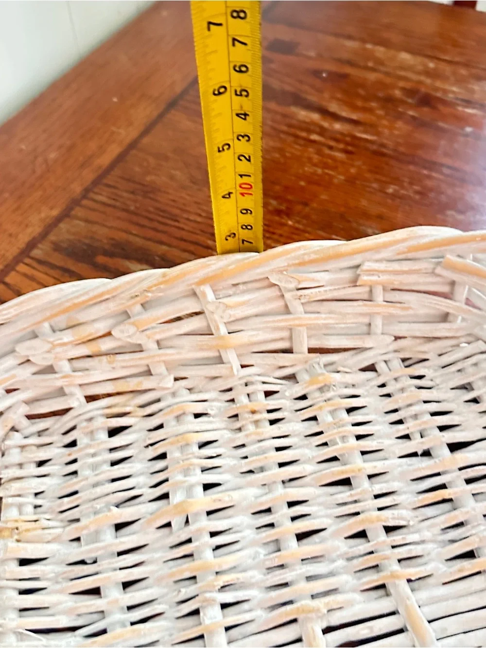 Square wicker tray basket with wood handles